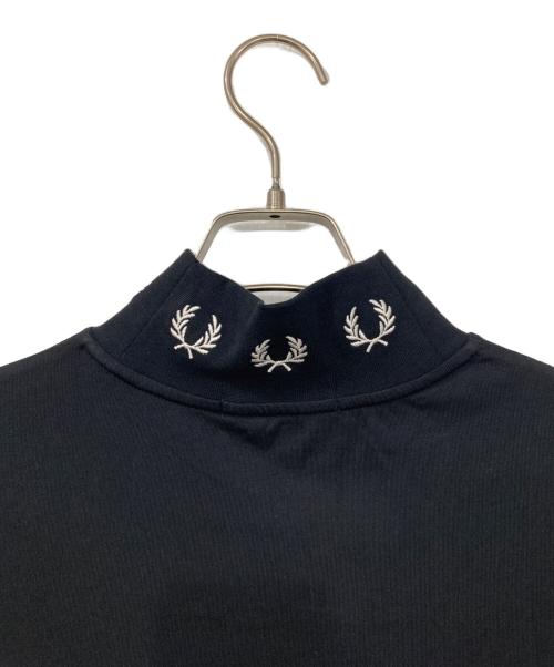 FRED PERRY（フレッドペリー）FRED PERRY (フレッドペリー) ローレル刺繍Tシャツ ブラック サイズ:36の古着・服飾アイテム