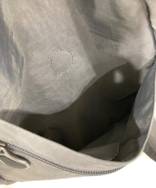 healthy back bag（ヘルシーバックバッグ）healthy back bag (ヘルシーバックバッグ) スリングバッグ グレーの古着・服飾アイテム