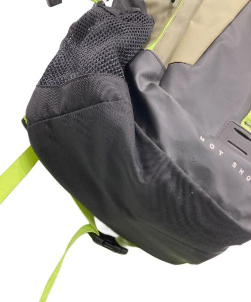 THE NORTH FACE（ザ ノース フェイス）THE NORTH FACE (ザ ノース フェイス) HOT SHOT カーキの古着・服飾アイテム