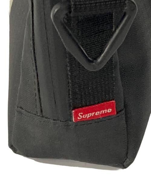 SUPREME（シュプリーム）Supreme (シュプリーム) Neck Pouch ブラックの古着・服飾アイテム