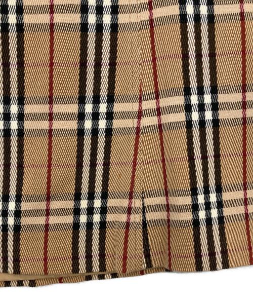BURBERRY BLUE LABEL（バーバリー ブルー レーベル）BURBERRY BLUE LABEL (バーバリー ブルー レーベル) ノバチェックミニフレアスカート ベージュ サイズ:36の古着・服飾アイテム