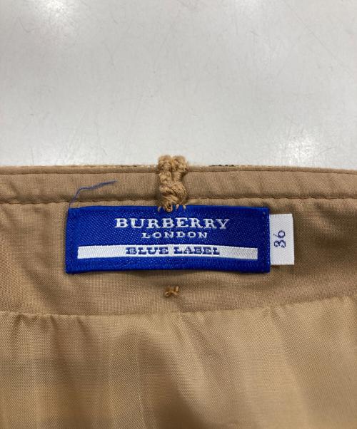 BURBERRY BLUE LABEL（バーバリー ブルー レーベル）BURBERRY BLUE LABEL (バーバリー ブルー レーベル) ノバチェックミニフレアスカート ベージュ サイズ:36の古着・服飾アイテム