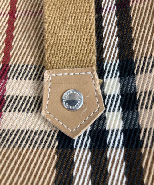 BURBERRY BLUE LABEL（バーバリー ブルー レーベル）BURBERRY BLUE LABEL (バーバリー ブルー レーベル) ノバチェックミニフレアスカート ベージュ サイズ:36の古着・服飾アイテム
