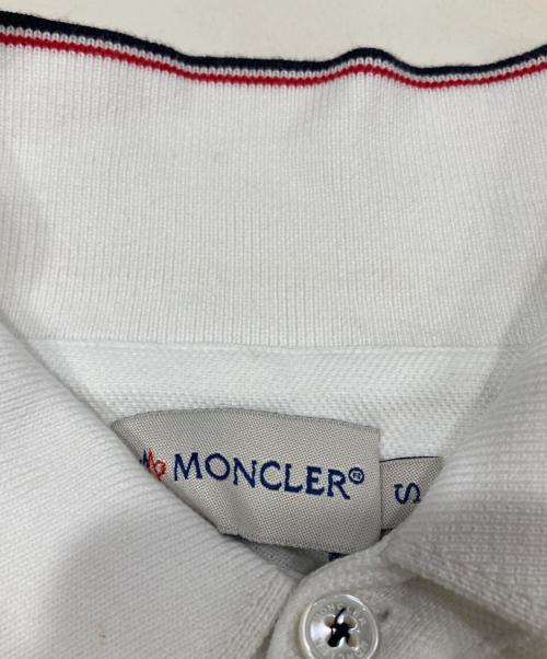 MONCLER（モンクレール）MONCLER (モンクレール) ポロシャツ ホワイト×トリコロール サイズ:Sの古着・服飾アイテム
