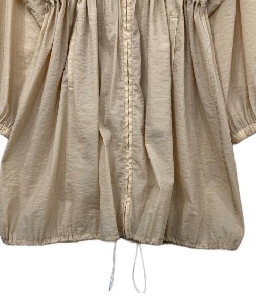 yo BIOTOP（ヨー ビオトープ）yo BIOTOP (ヨー ビオトープ) Sheer coat ベージュ サイズ:Fの古着・服飾アイテム