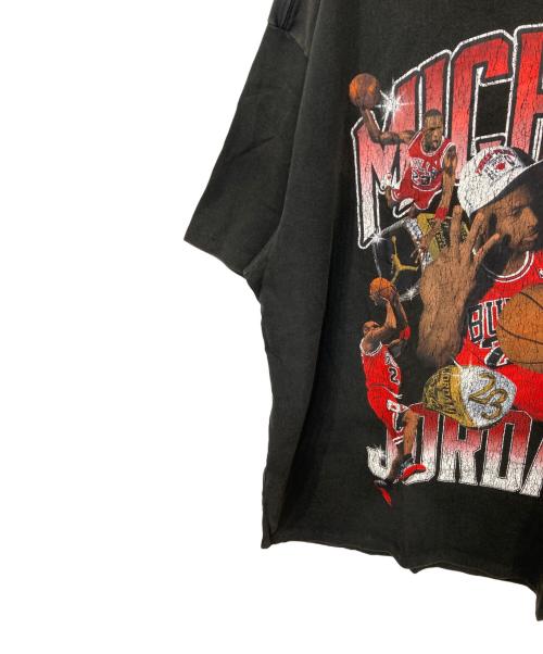NIKE（ナイキ）NIKE (ナイキ) FLIGHT ESS GFX OVSZ SS ブラック サイズ:2XL 未使用品の古着・服飾アイテム