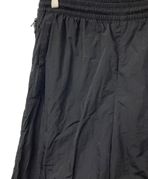 adidas（アディダス）adidas (アディダス) ADILENIUM シーズン 3トラックパンツ ブラック サイズ:XLの古着・服飾アイテム
