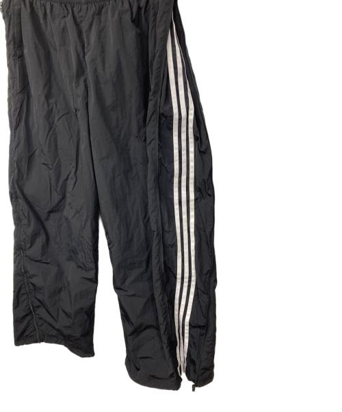adidas（アディダス）adidas (アディダス) ADILENIUM シーズン 3トラックパンツ ブラック サイズ:XLの古着・服飾アイテム