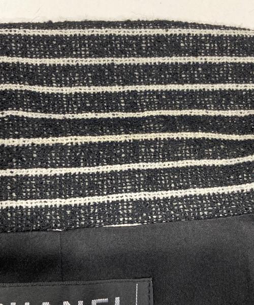CHANEL（シャネル）CHANEL (シャネル) カメリアブローチ付ボーダーツイードジャケット ブラック×ホワイト サイズ:40の古着・服飾アイテム
