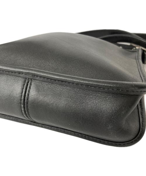COACH（コーチ）COACH (コーチ) レザーショルダーバッグ ブラックの古着・服飾アイテム