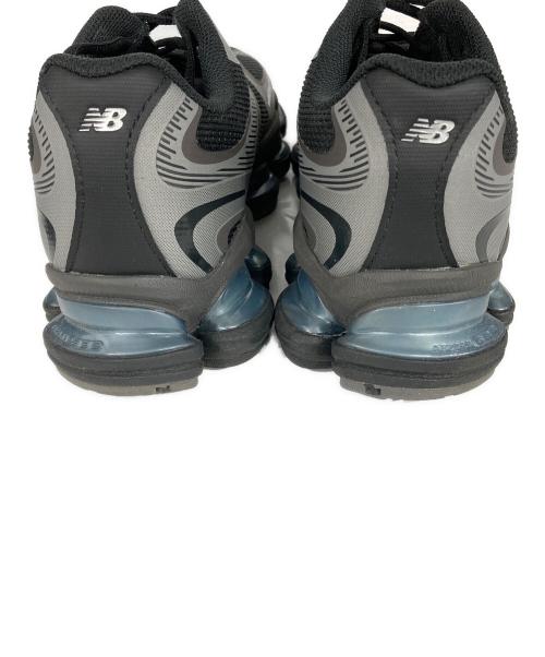 NEW BALANCE（ニューバランス）NEW BALANCE (ニューバランス) ローカットスニーカー ブラック×グレー サイズ:27.5の古着・服飾アイテム
