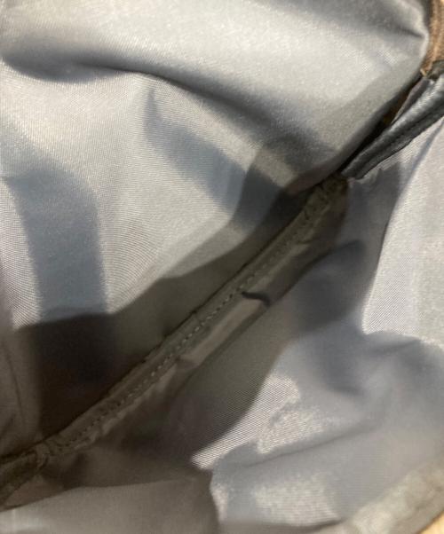 Y'SACCS（イザック）Y'SACCS (イザック) レザーコンビナイロンショルダーバッグ グレージュ サイズ:SSの古着・服飾アイテム