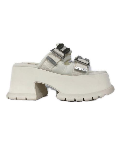 DISNEY（ディズニー）DISNEY (ディズニー) CHARLES & KEITH (チャールズアンドキース) バニーイヤメタリックアクセントウエッジミュール アイボリー サイズ:37の古着・服飾アイテム