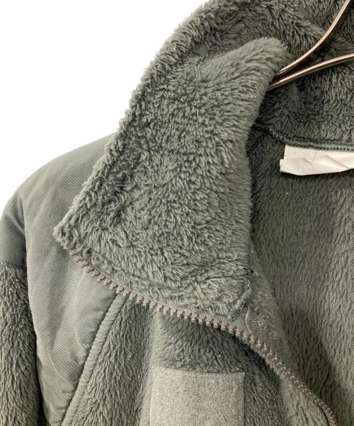 US ARMY（ユーエスアーミー）US ARMY (ユーエスアーミー) ECWCS GEN Ⅲ LEVEL 3 COLD WEATHER Fleece グレー サイズ:印字消えの為不明の古着・服飾アイテム