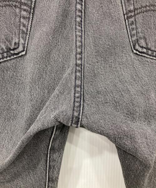 LEVI'S PReMIUM（リーバイス プレミアム）LEVI'S PReMIUM (リーバイス プレミアム) BLACK WASH SLIM TAPER FIT JEANS グレー サイズ:W31×L32の古着・服飾アイテム