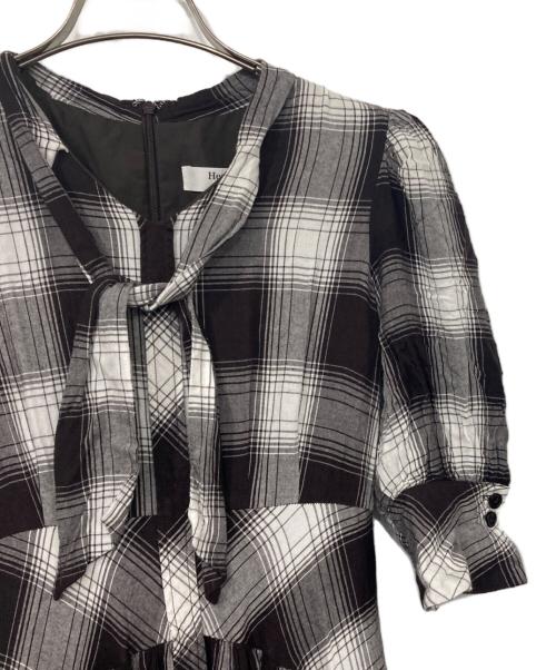 HER LIP TO（ハーリップトゥ）HER LIP TO (ハーリップトゥ) Chelsea Checked Tie Dress ブラウン×グレー サイズ:Sの古着・服飾アイテム