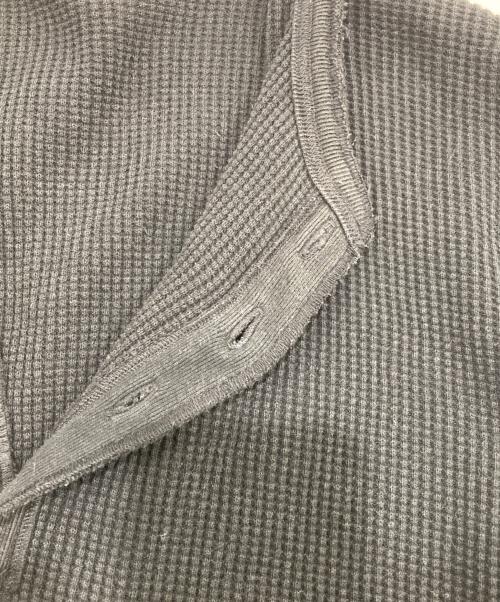 Urig（ウーリッヒ）urig (ウーリッヒ) ヘンリーネック サーマルロングスリーブTシャツ ブラック サイズ:2の古着・服飾アイテム