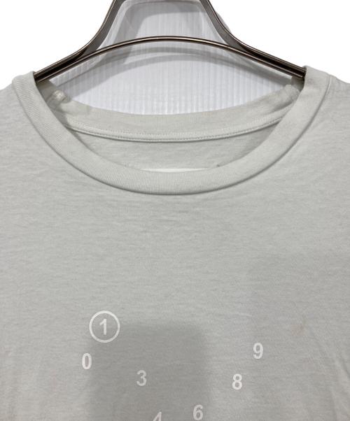 MARTIN MARGIELA（マルタン・マルジェラ）MARTIN MARGIELA (マルタン・マルジェラ) コットンナンバーロゴクルーネックS/Sカットソー ホワイト サイズ:Mの古着・服飾アイテム