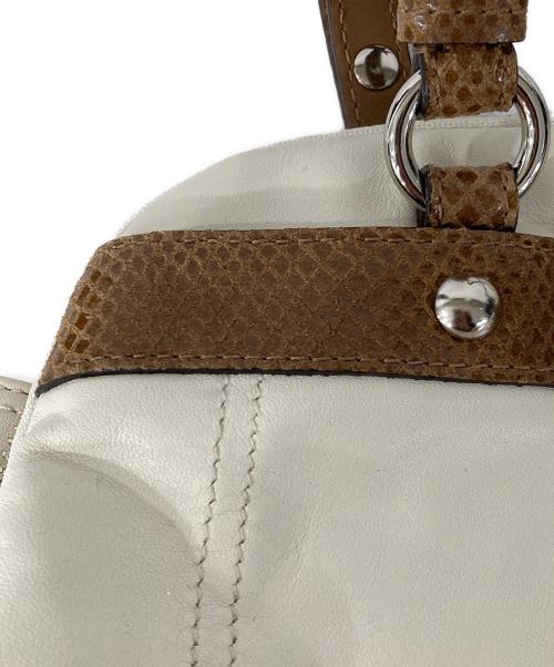 COACH（コーチ）COACH (コーチ) ペネロピ レザー サッチェル ハンドバッグ アイボリー×ブラウンの古着・服飾アイテム