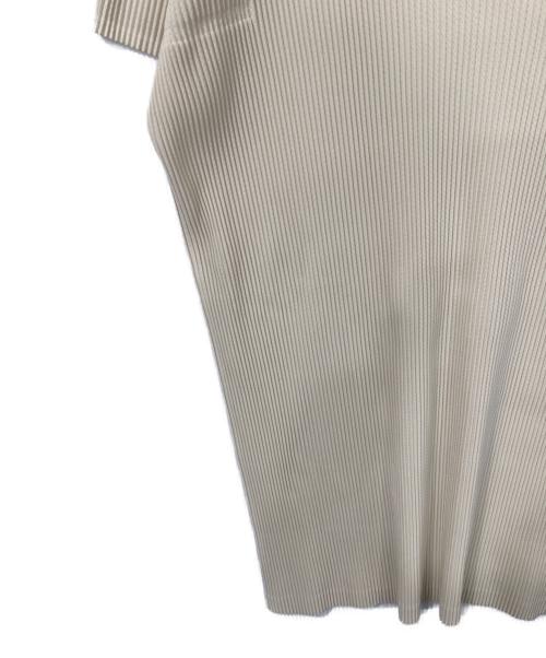 PLEATS PLEASE（プリーツプリーズ）PLEATS PLEASE (プリーツプリーズ) Vネックプリーツカットソー ホワイト サイズ:3の古着・服飾アイテム