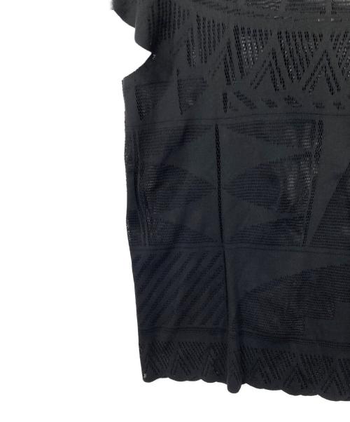 PLEATS PLEASE（プリーツプリーズ）PLEATS PLEASE (プリーツプリーズ) レースデザイン半袖カットソー ブラック サイズ:3の古着・服飾アイテム