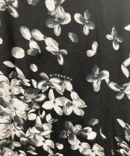 GIVENCHY（ジバンシィ）GIVENCHY (ジバンシィ) フラワープリントTシャツ ブラック サイズ:XSの古着・服飾アイテム