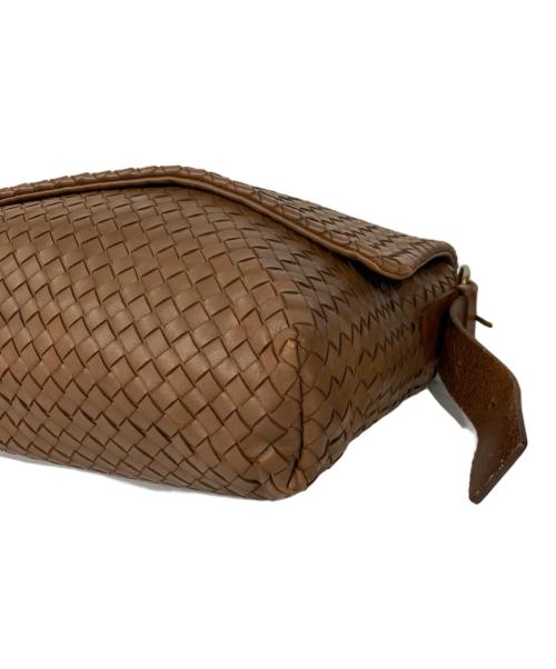 BOTTEGA VENETA（ボッテガベネタ）BOTTEGA VENETA (ボッテガベネタ) イントレチャート・メッセンジャーバッグ ブラウンの古着・服飾アイテム