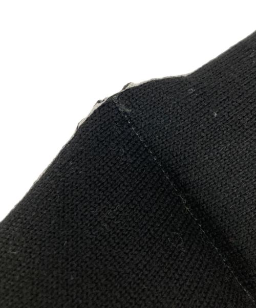 PRADA（プラダ）PRADA (プラダ) PADDED WOOL & RE-NYLON SCARF ブラックの古着・服飾アイテム