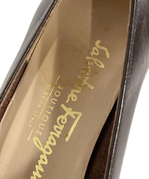 Salvatore Ferragamo（サルヴァトーレ フェラガモ）Salvatore Ferragamo (サルヴァトーレ フェラガモ) パンプス ブラウン サイズ:22の古着・服飾アイテム