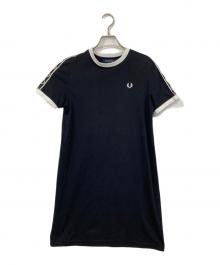 FRED PERRY（フレッドペリー）の古着「ショルダーラインワンピース」｜ブラック