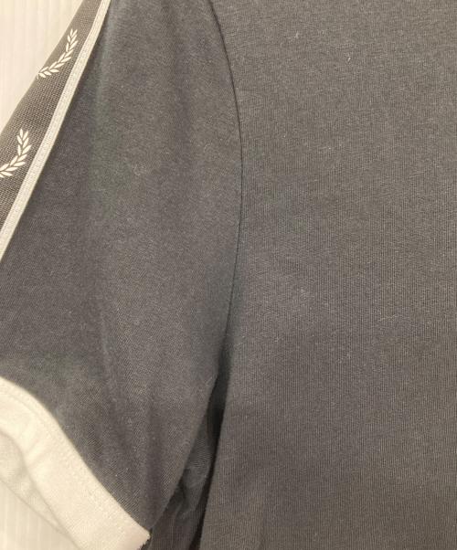 FRED PERRY（フレッドペリー）FRED PERRY (フレッドペリー) ショルダーラインワンピース ブラック サイズ:36の古着・服飾アイテム