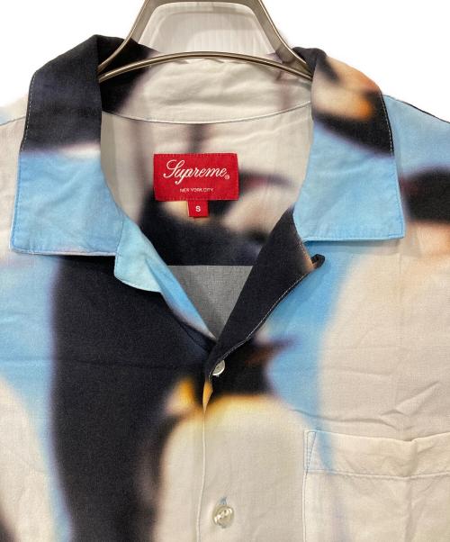 SUPREME（シュプリーム）Supreme (シュプリーム) Penguins Rayon S/S Shirt ブルー サイズ:Sの古着・服飾アイテム