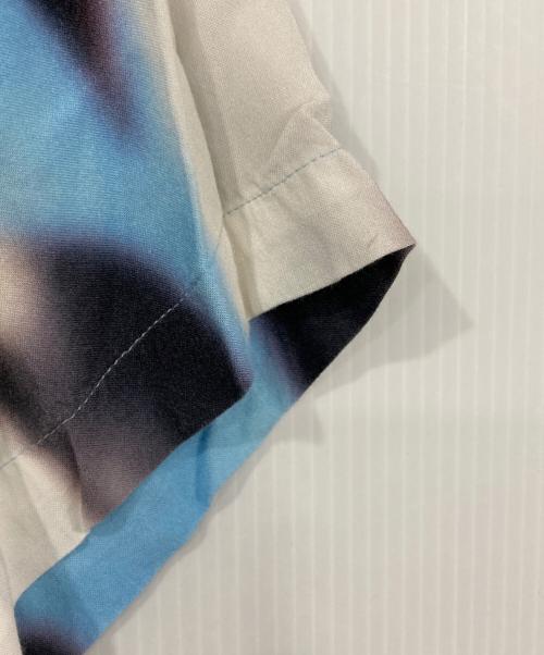 SUPREME（シュプリーム）Supreme (シュプリーム) Penguins Rayon S/S Shirt ブルー サイズ:Sの古着・服飾アイテム