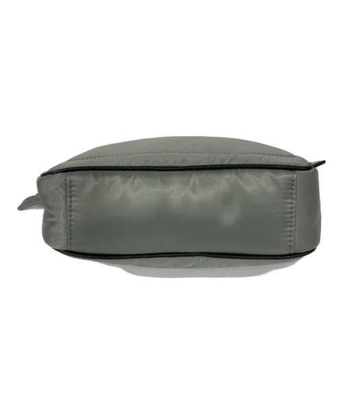 FURLA（フルラ）FURLA (フルラ) GAIA S CAMERA CASE グレーの古着・服飾アイテム