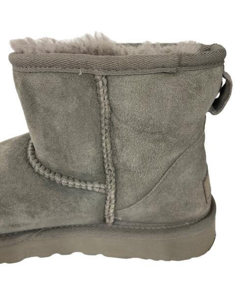 UGG（アグ）UGG (アグ) Classic Mini II グレー サイズ:23.0の古着・服飾アイテム
