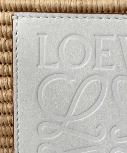 LOEWE（ロエベ）LOEWE (ロエベ) スモールスクエアバスケットバッグ ベージュ×ホワイトの古着・服飾アイテム