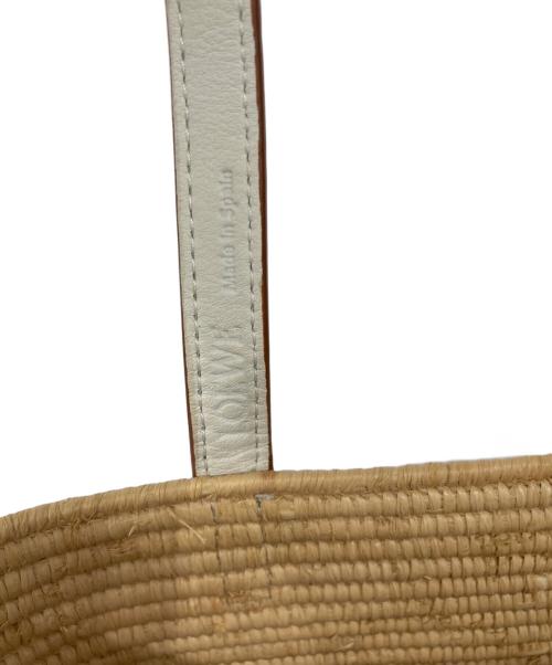 LOEWE（ロエベ）LOEWE (ロエベ) スモールスクエアバスケットバッグ ベージュ×ホワイトの古着・服飾アイテム