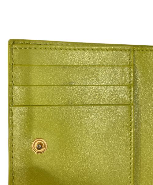 BOTTEGA VENETA（ボッテガベネタ）BOTTEGA VENETA (ボッテガベネタ) カセット マキシイントレチャート 2つ折り財布 グリーンの古着・服飾アイテム