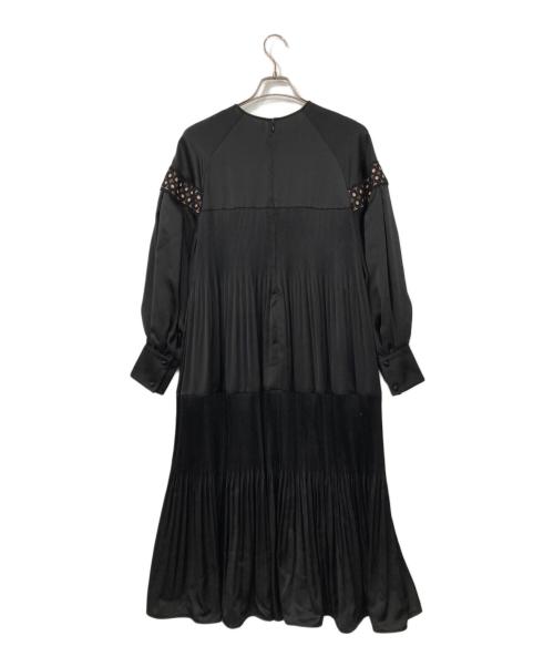 ADORE（アドーア）ADORE (アドーア) ライトサテンワンピース ブラック サイズ:38の古着・服飾アイテム