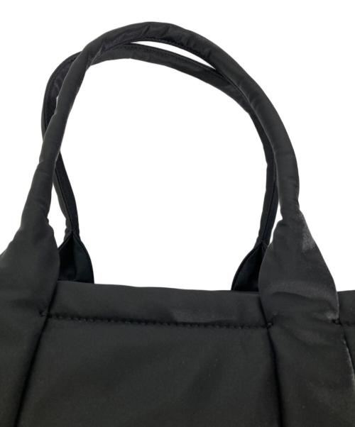 MARC JACOBS（マークジェイコブス）MARC JACOBS (マークジェイコブス) ザ パフィー ナイロン トート バッグの古着・服飾アイテム