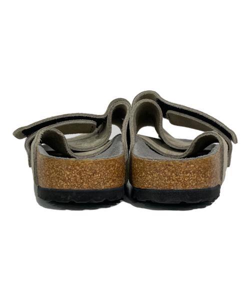 BIRKENSTOCK（ビルケンシュトック）BIRKENSTOCK (ビルケンシュトック) スエードサンダル カーキ サイズ:41の古着・服飾アイテム