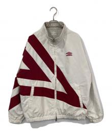 UMBRO（アンブロ）の古着「PADDING JACKET」｜ホワイト×レッド