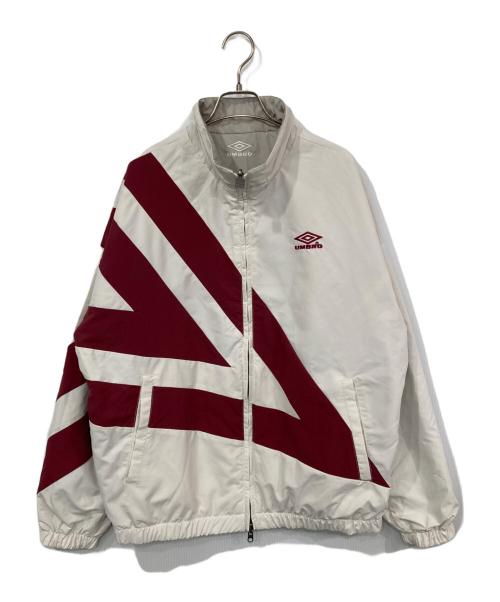UMBRO（アンブロ）UMBRO (アンブロ) PADDING JACKET ホワイト×レッド サイズ:Mの古着・服飾アイテム