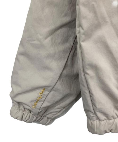 UMBRO（アンブロ）UMBRO (アンブロ) PADDING JACKET ホワイト×レッド サイズ:Mの古着・服飾アイテム
