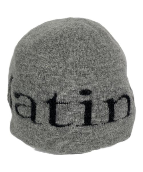 Matin Kim（マーティン・キム）Matin Kim (マーティン・キム) ロゴジャガードニットビーニー グレーの古着・服飾アイテム