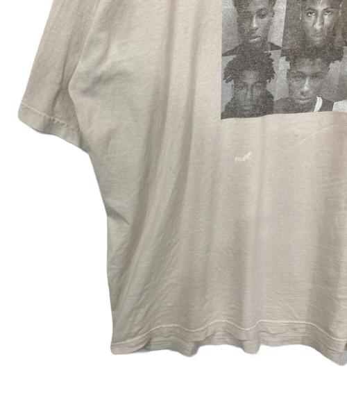 REVENGE（リベンジ）REVENGE (リベンジ) YOUNGBOY NEVER BROKE AGAIN MUGSHOTTEE ベージュ サイズ:XLの古着・服飾アイテム