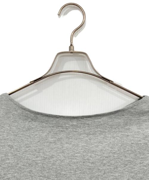 Curensology（カレンソロジー）Curensology (カレンソロジー) バックシャーリングTシャツ グレー サイズ:Fの古着・服飾アイテム