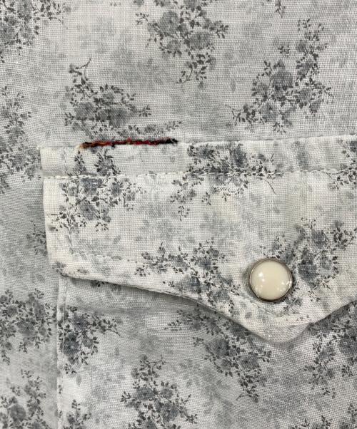 Wrangler（ラングラー）Wrangler (ラングラー) 襟芯シャツ ホワイト サイズ:Mの古着・服飾アイテム