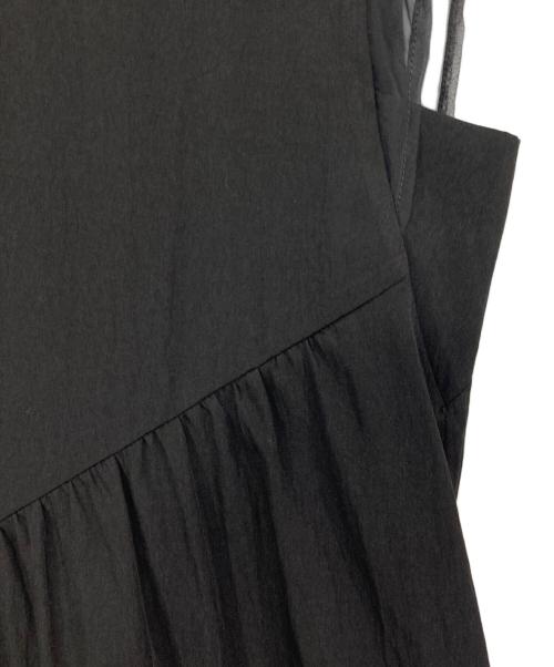 Lallia Mu（ラリア ムー）Lallia Mu (ラリア ムー) ノースリーブワンピース ブラック サイズ:38の古着・服飾アイテム