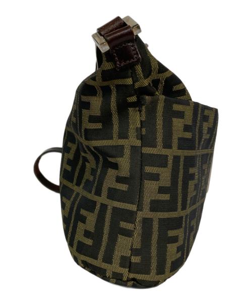 FENDI（フェンディ）FENDI (フェンディ) ズッカ柄ショルダーバッグ ブラウンの古着・服飾アイテム